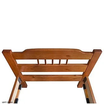 Деревянный каркас кровати